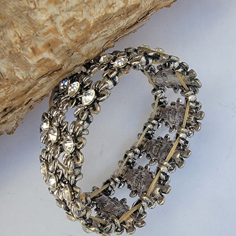 Vintage daisy rhinestone bracelet silver tone floral stretch 1990s